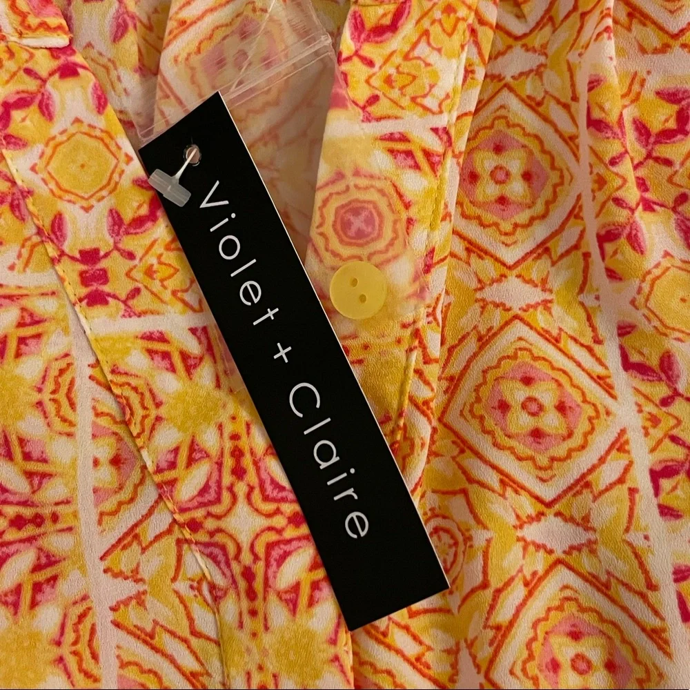 NWT | Violet & Claire | Yellow patterned tank - Picture 5 of 12